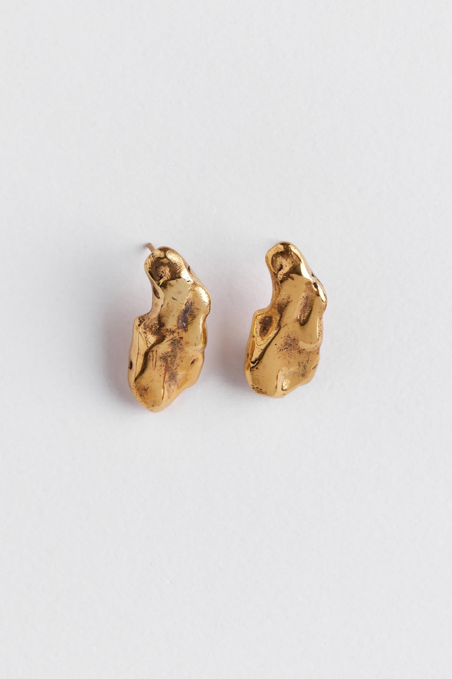 Aros irregular